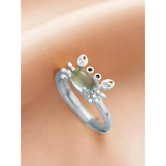 Silver Crab Ring with Green Cat Eye Gemstone – Adjustable Ocean Crystal Accents - Picture 1 of 3